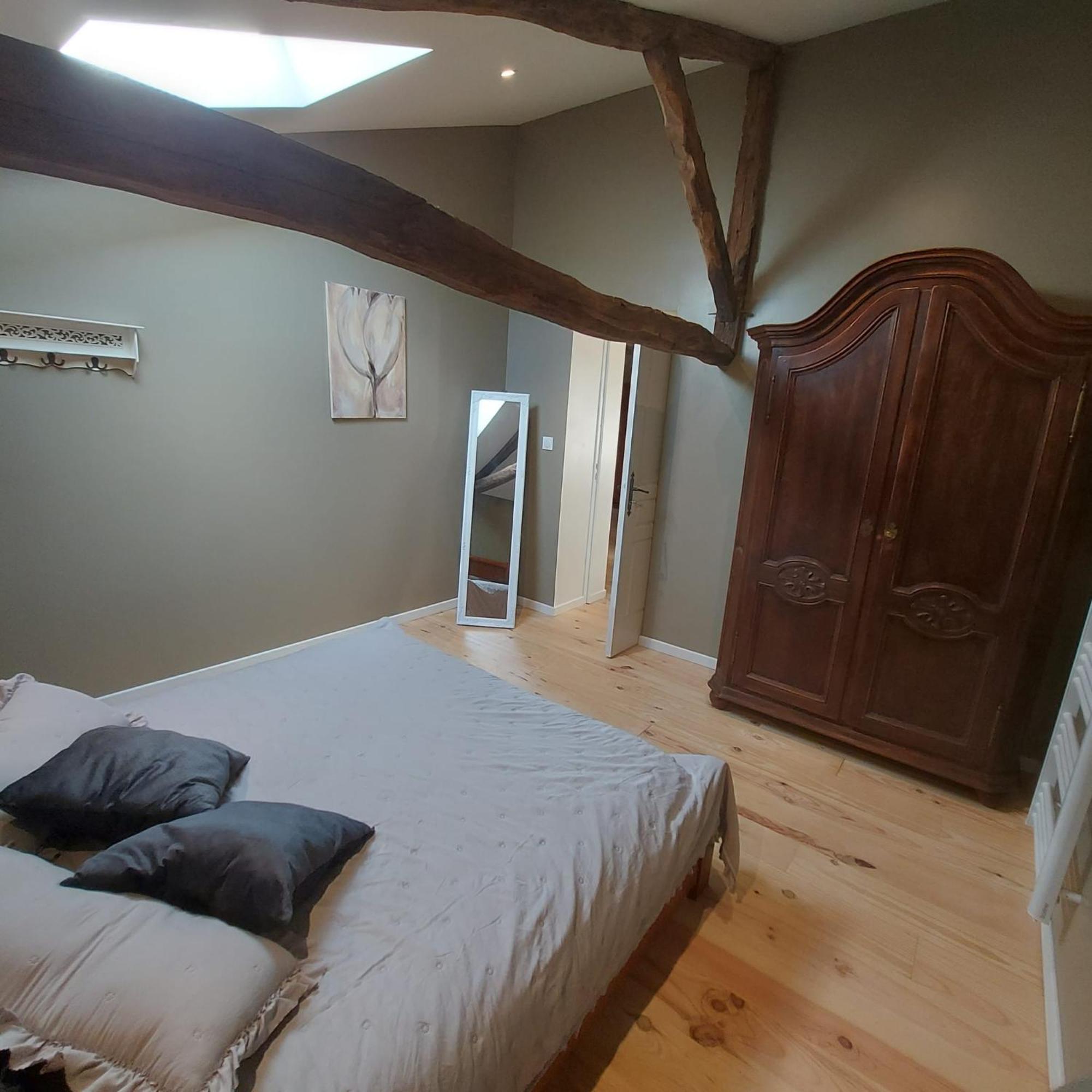 Les Trois L Bed & Breakfast Gindou Luaran gambar